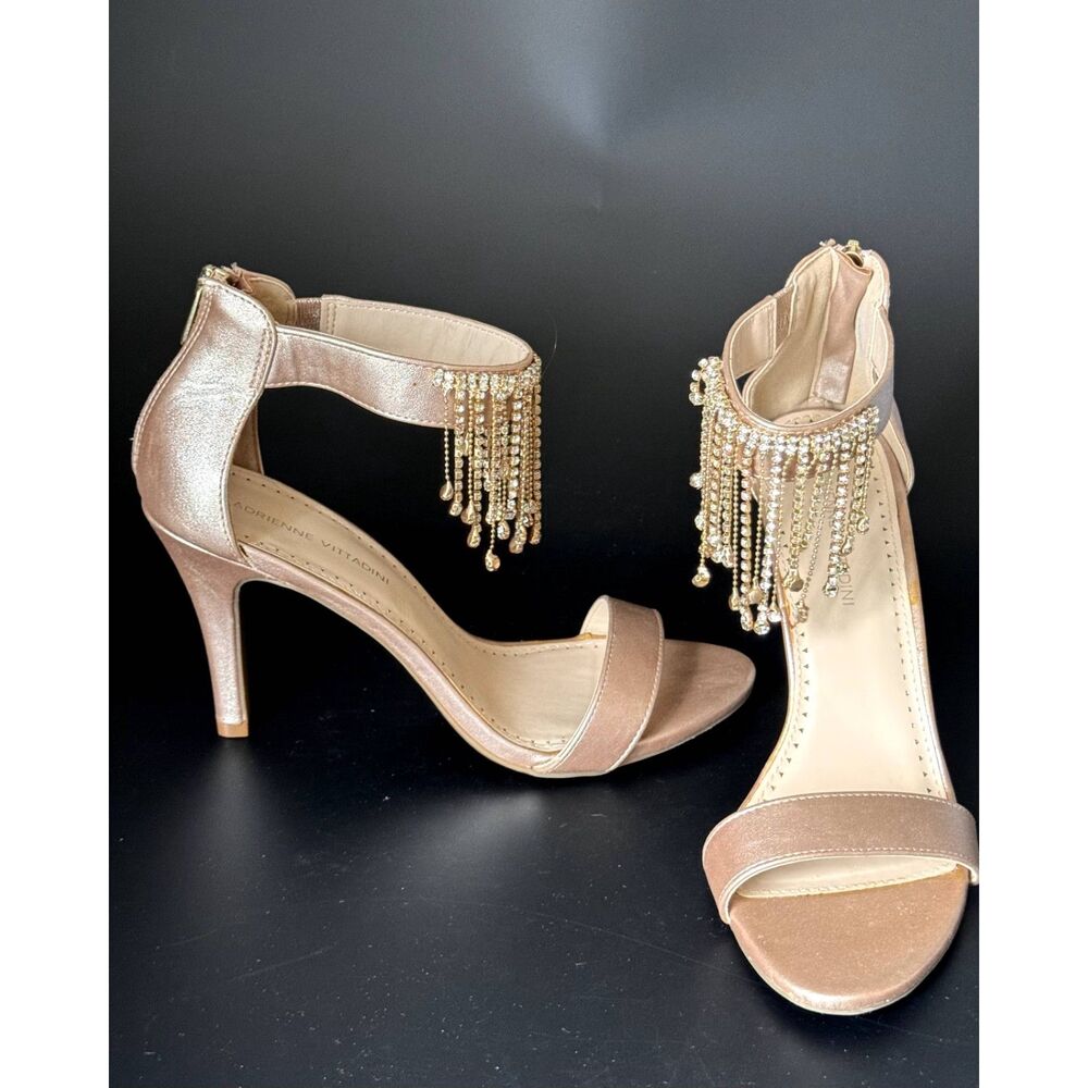 ADRIENNE VITTADINI CHAMPAGNE GALA-1 FRINGED ANKLE STRAP HEELS WOMEN'S US Sz 9